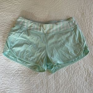 IVIVVA Shorts-Size 14
